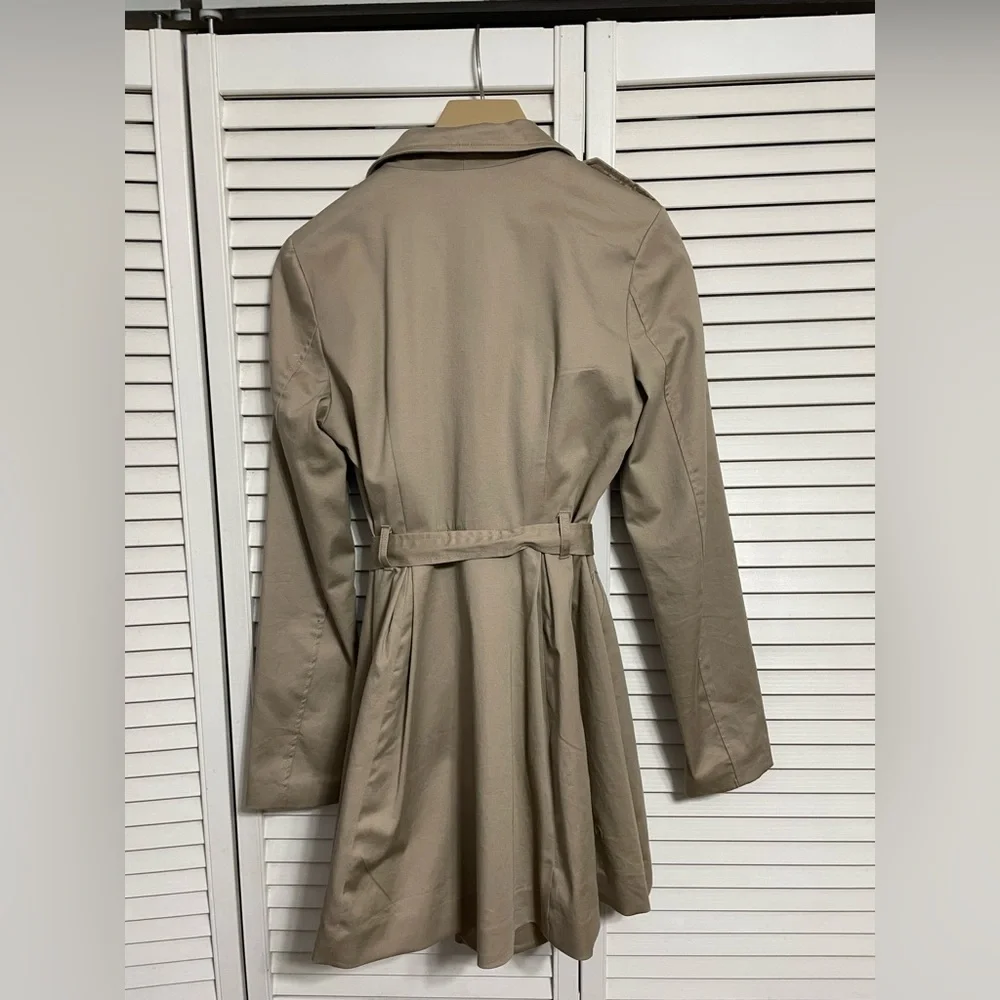H&M Beige Double-Breasted Trench Coat - Picture 2 of 5